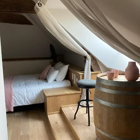 Le Moulin De Bretigneul Bed & Breakfast *